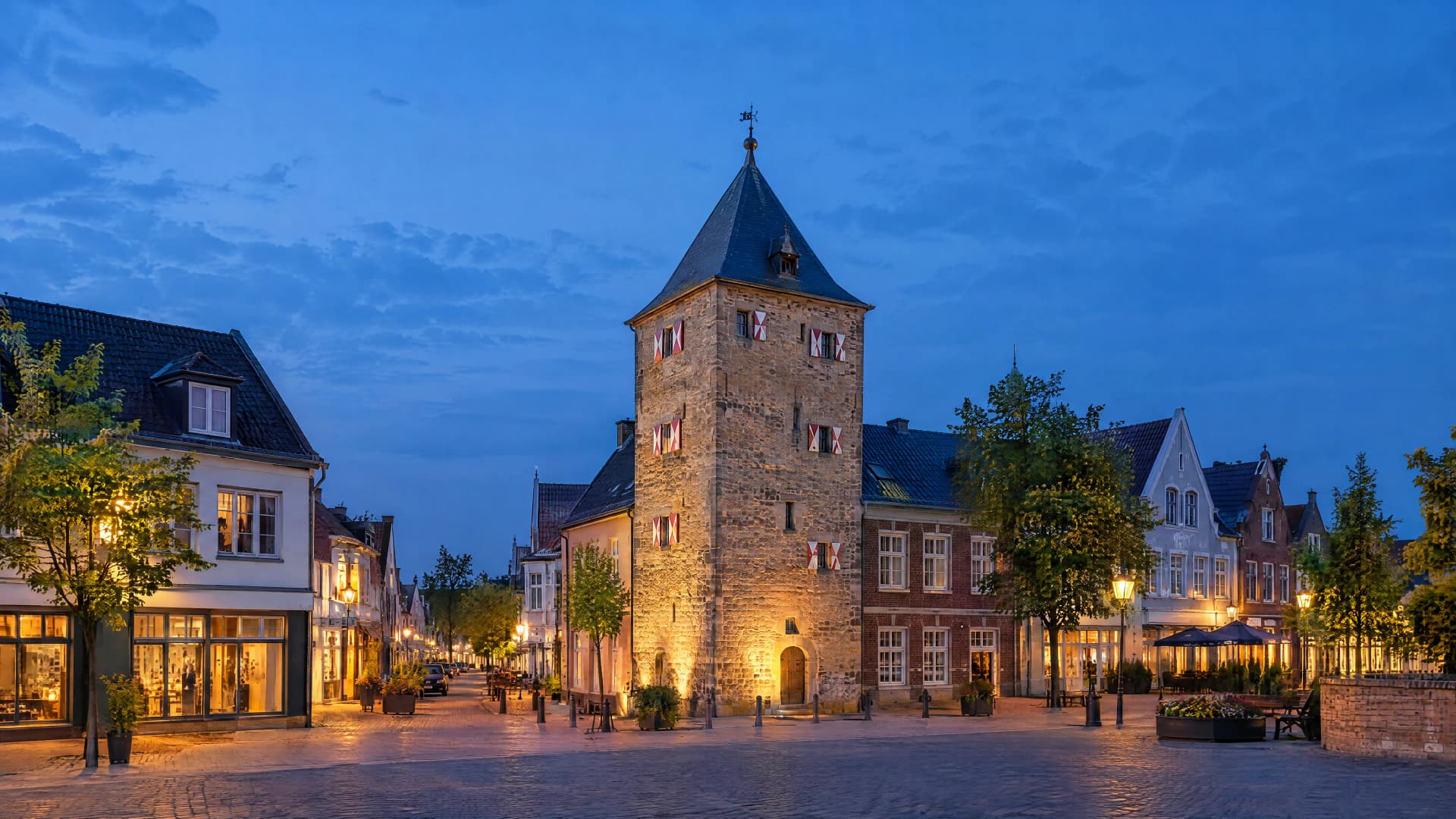 KI-generiertes Stadtpanorama von Monheim am Rhein